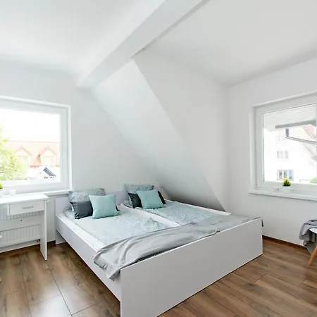 White Rooms Rentyear Apartments Casa de hóspedes Gdańsk